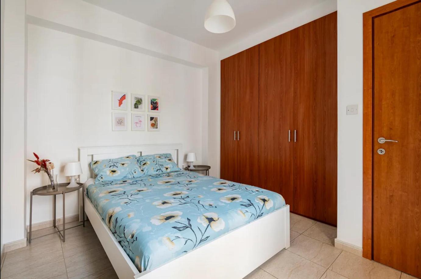 Top Floor Apartment City Center Larnaca Eksteriør billede